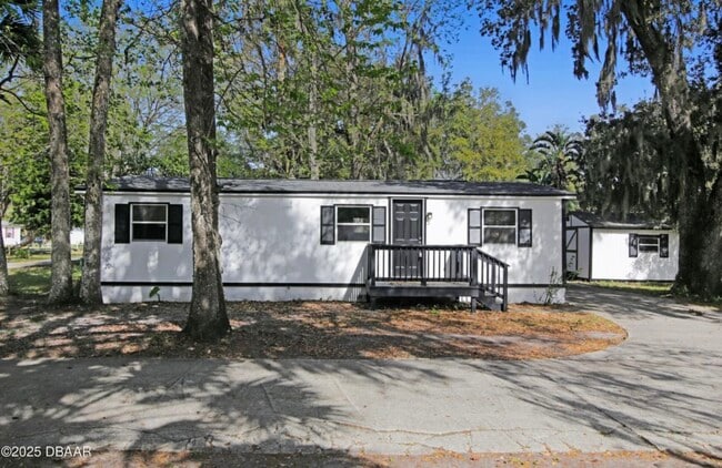 2040 Porto Blvd in New Smyrna Beach, FL - Building Photo - Building Photo