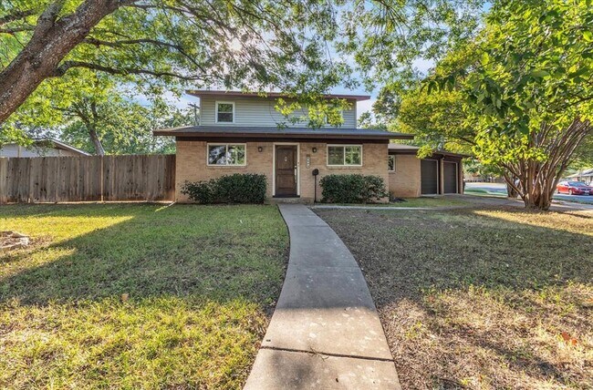 property at 8604 Brookfield Dr