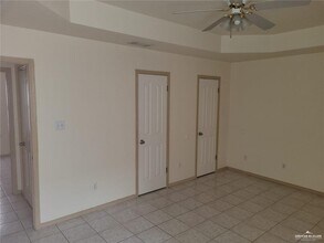 6804 N 8th St in McAllen, TX - Building Photo - Building Photo