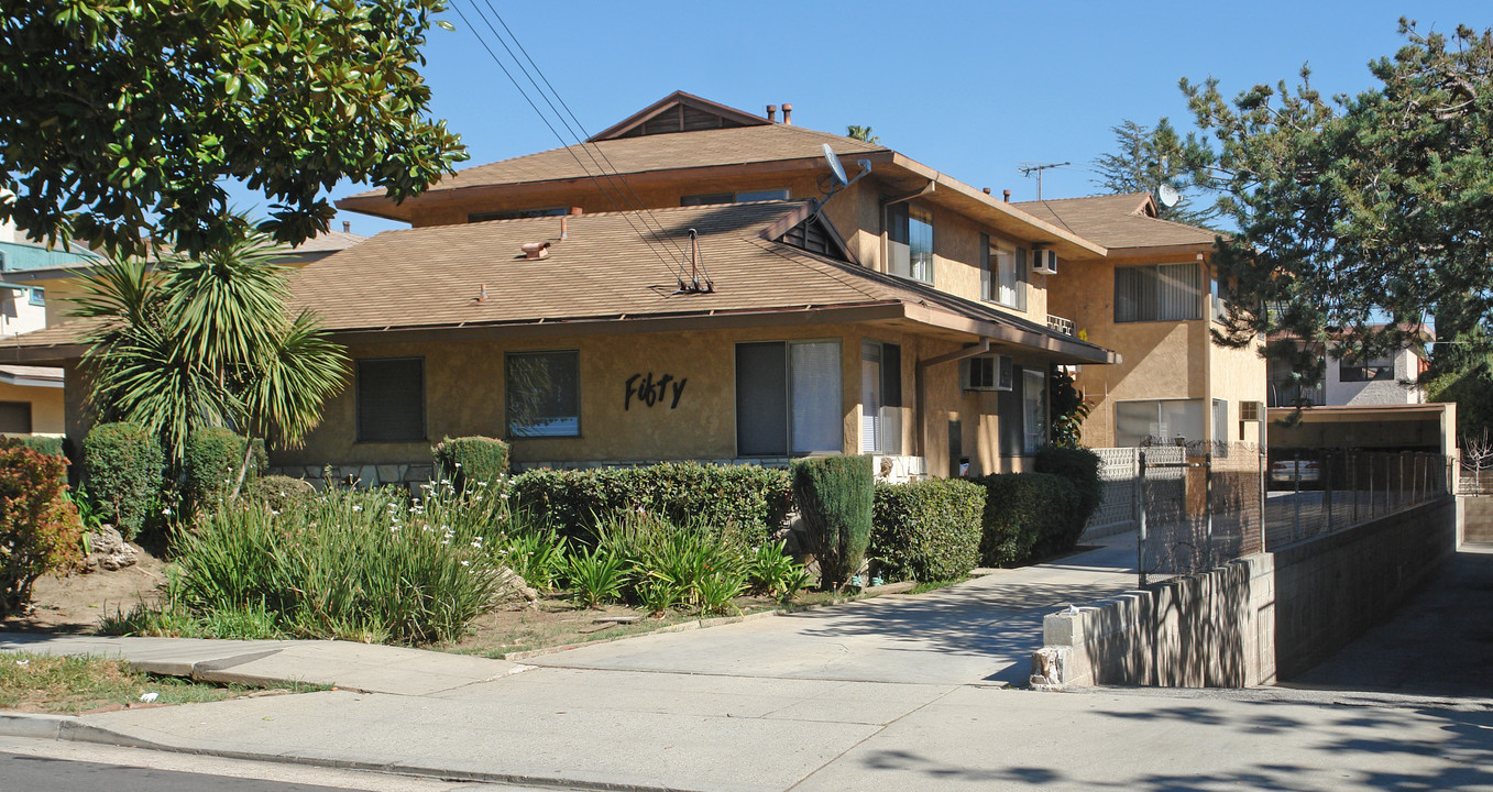 50 S Meridith Ave in Pasadena, CA - Building Photo