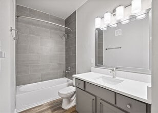 Saratoga Ridge in Austin, TX - Building Photo - Building Photo