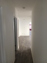 1930 Magnolia Ave, Unit 1930 1/2 in Los Angeles, CA - Building Photo - Building Photo