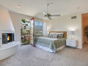 220 Santa Barbara St in Santa Barbara, CA - Building Photo - Building Photo