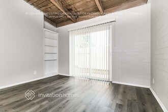 6532 N 59th Dr in Glendale, AZ - Foto de edificio - Building Photo