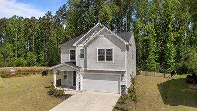 205 Abercorn Wy in Angier, NC - Building Photo - Building Photo