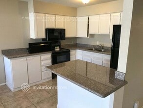 2202 W Charleston Ave in Phoenix, AZ - Building Photo - Building Photo