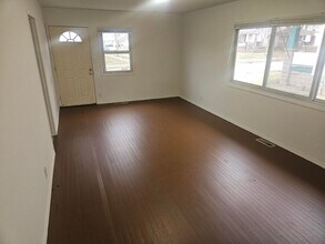 680 N McDonel St in Lima, OH - Foto de edificio - Building Photo