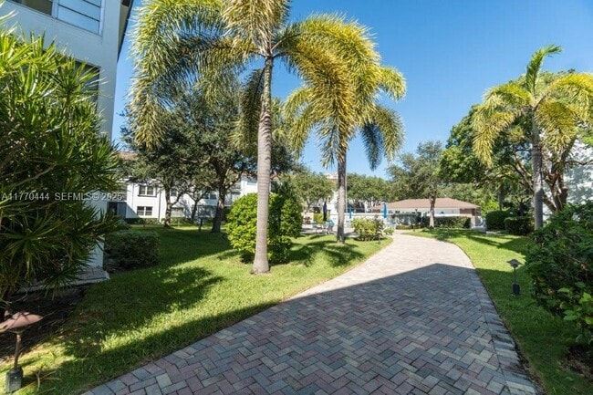 property at 1501 S Ocean Blvd