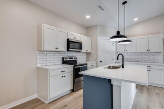 3731 West 30th St N in Wichita, KS - Building Photo - Building Photo