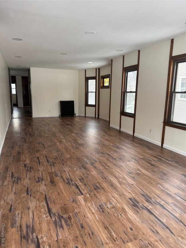 173 Mansion St in Poughkeepsie, NY - Building Photo - Building Photo