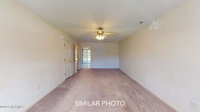 104 E Coopers Ct in Hubert, NC - Building Photo - Building Photo