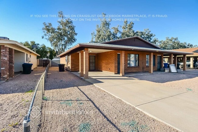 4447 E Contessa St in Mesa, AZ - Foto de edificio - Building Photo