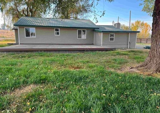 18600 Market Rd in Caldwell, ID - Building Photo - Building Photo