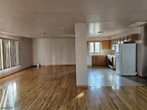 229 Lake Ave in Lyndhurst, NJ - Building Photo - Building Photo