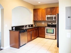 12636 Carlby Cir in Tampa, FL - Building Photo - Building Photo