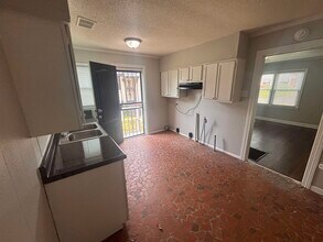 2269 Longstreet Dr in Memphis, TN - Building Photo - Building Photo