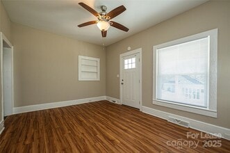 103 E Louisiana Ave in Bessemer City, NC - Foto de edificio - Building Photo