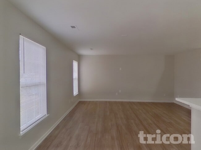 3323 Mazen Ct in Charlotte, NC - Building Photo - Building Photo