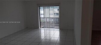 5861 NW 16th Pl in Sunrise, FL - Building Photo