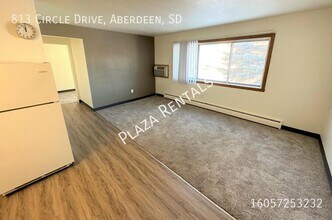 2103 4th Ave SE in Aberdeen, SD - Building Photo - Building Photo