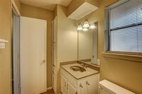 1104 Tobie Layne St photo'