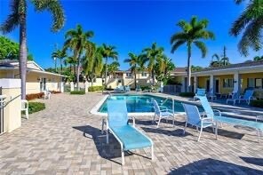 637 12th Ave S in Naples, FL - Building Photo - Building Photo