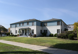 11941-11945 Washington Pl in Los Angeles, CA - Foto de edificio - Building Photo