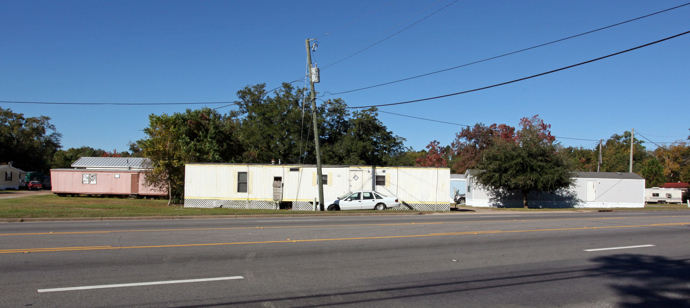 5503 Telephone Rd in Pascagoula, MS - Building Photo