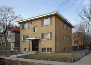 2800 Pillsbury Ave in Minneapolis, MN - Building Photo - Building Photo