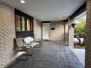 9 Truman Ct in Middletown, NY - Building Photo - Building Photo