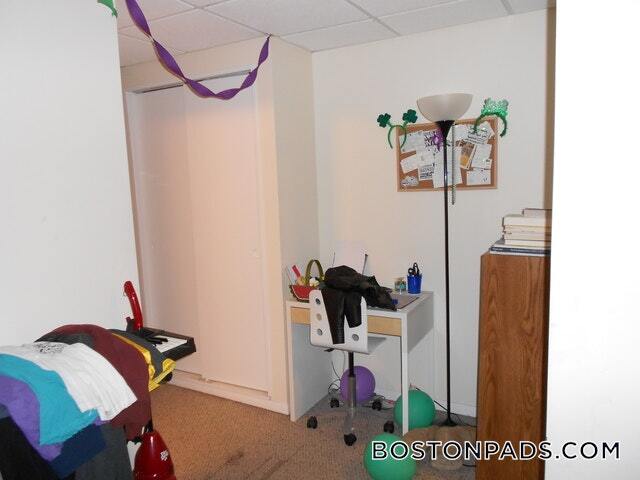 62 Boylston St in Boston, MA - Building Photo