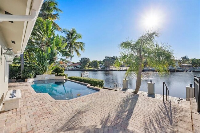 2316 NE 20th St in Fort Lauderdale, FL - Building Photo - Building Photo