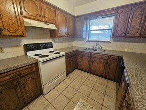 2307 NW Terrace Hills Blvd in Lawton, OK - Building Photo - Building Photo