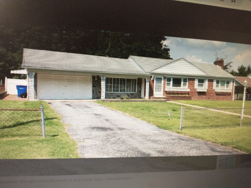 1002 Pleasant Dr in Millville, NJ - Building Photo