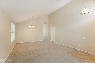 15341 W Lea Ln in Surprise, AZ - Building Photo - Building Photo