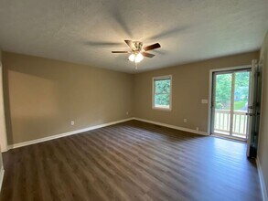 7045 Hickory Dr in Winterville, GA - Building Photo - Building Photo