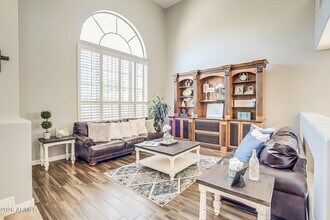 7543 E Kael Cir in Mesa, AZ - Building Photo - Building Photo