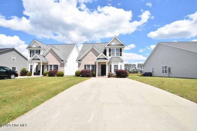 property at 2209 Remington Ct