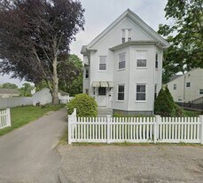 517 Summer St, Unit 517 Summer St Apt 1 in Brockton, MA - Building Photo