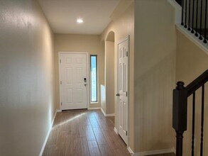 8605 Owlcreek Pass Ct in Laredo, TX - Building Photo - Building Photo