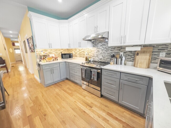 15 Glenwood Ave in Cambridge, MA - Building Photo - Building Photo