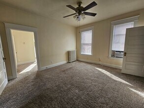 151 Orleans Cir in Norfolk, VA - Building Photo - Building Photo