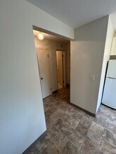 3104-3104 Victoria Ave in Regina, SK - Building Photo - Building Photo