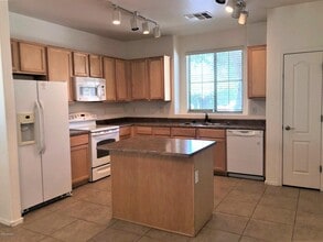 3707 E Kristal Way in Phoenix, AZ - Building Photo - Building Photo
