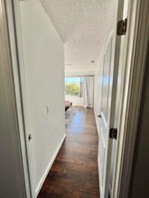 1344 Top Rail Ln in Escondido, CA - Building Photo - Building Photo