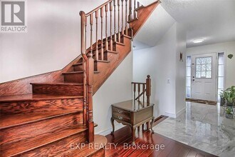 35H View Green Crescent in Toronto, ON - Building Photo - Building Photo