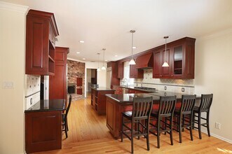 605 Brightside Ln in Pasadena, CA - Building Photo - Building Photo