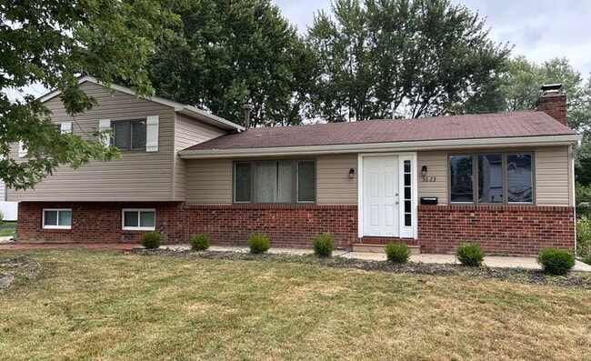 property at 3623 Bolamo Dr