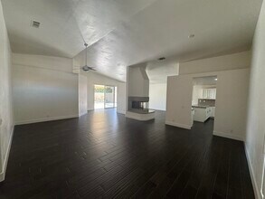 74081 W Petunia Pl in Palm Desert, CA - Building Photo - Building Photo