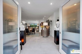 605 E Sierra Way, Unit 19191 in Palm Springs, CA - Building Photo - Building Photo